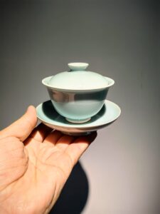 龍泉窯在山堂 粉青蓋碗